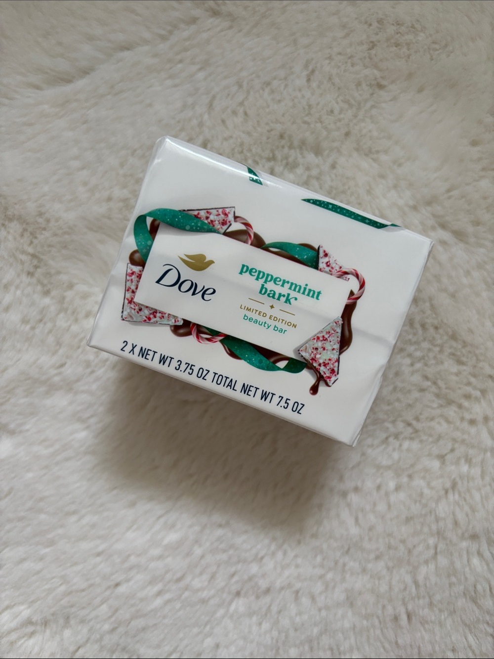 Dove Peppermint Bark Limited Edition Beauty Bar - White-2 pack